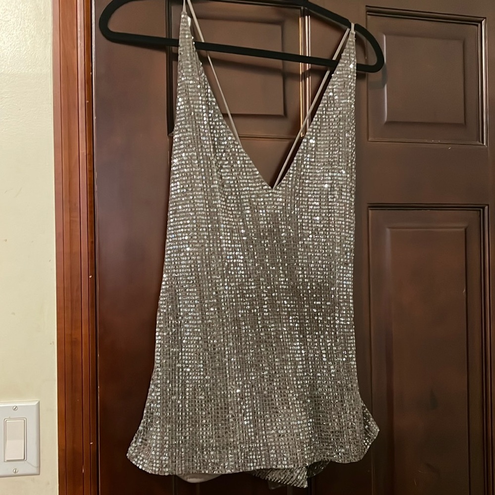 Express sequin top